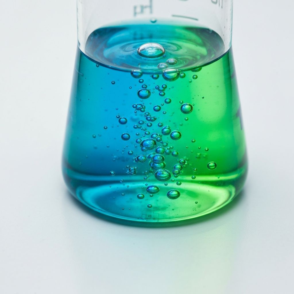 pH Scale Simulator